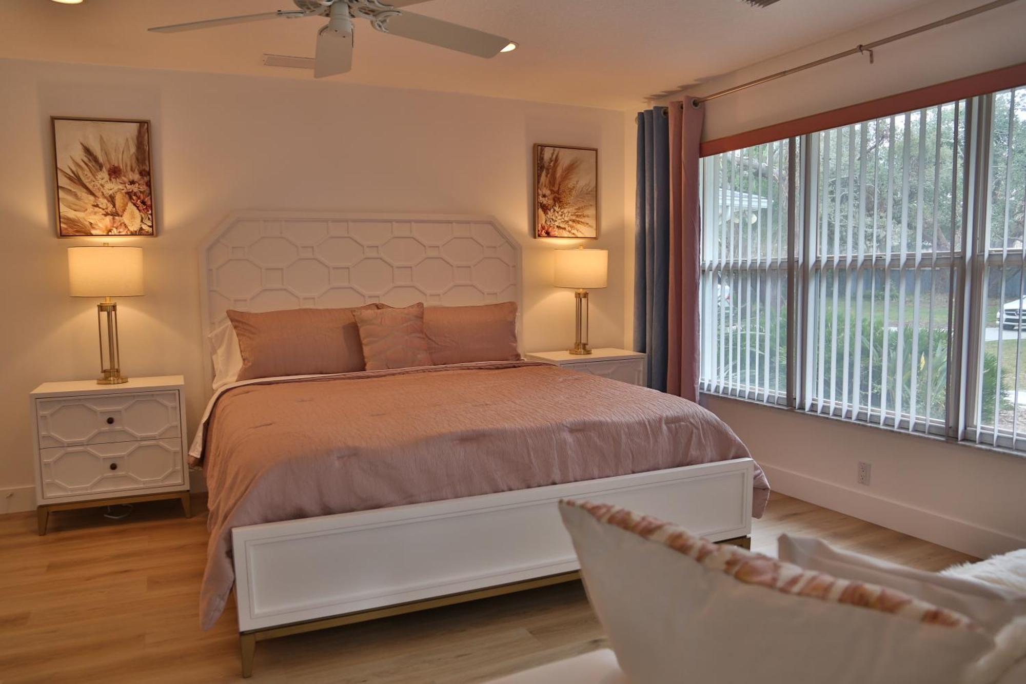Villa Lakefront Getaway In Sunny Florida With Heated Pool *